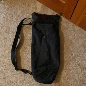Black Lululemon Yoga Mat Sling Bag
